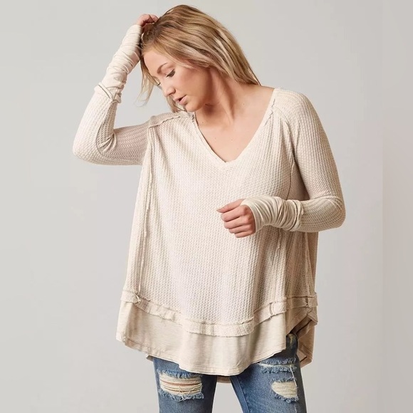 FREE People Shirt Womens Small Laguna Thermal V Neck Relaxed Boho Casual Tan - Picture 1 of 10